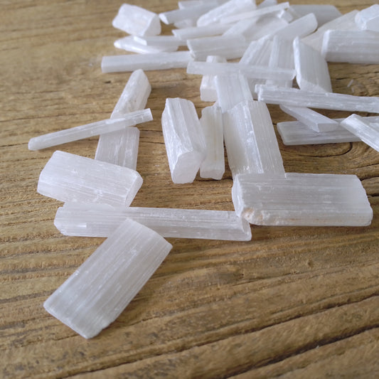 Selenite sticks small raw