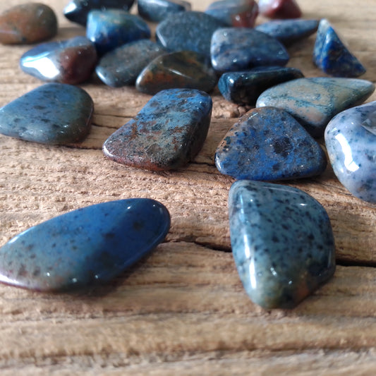 Dumortierite tumblestones