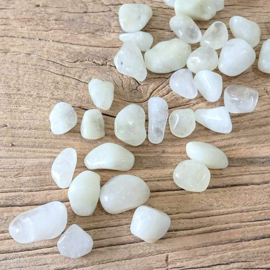 Sulphur quartz tumblestones