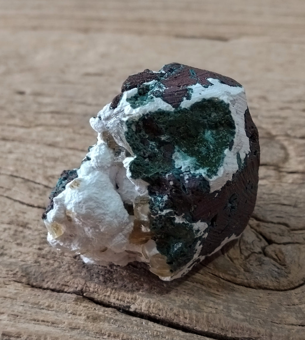 Clinopetiolite on mordenite specimen