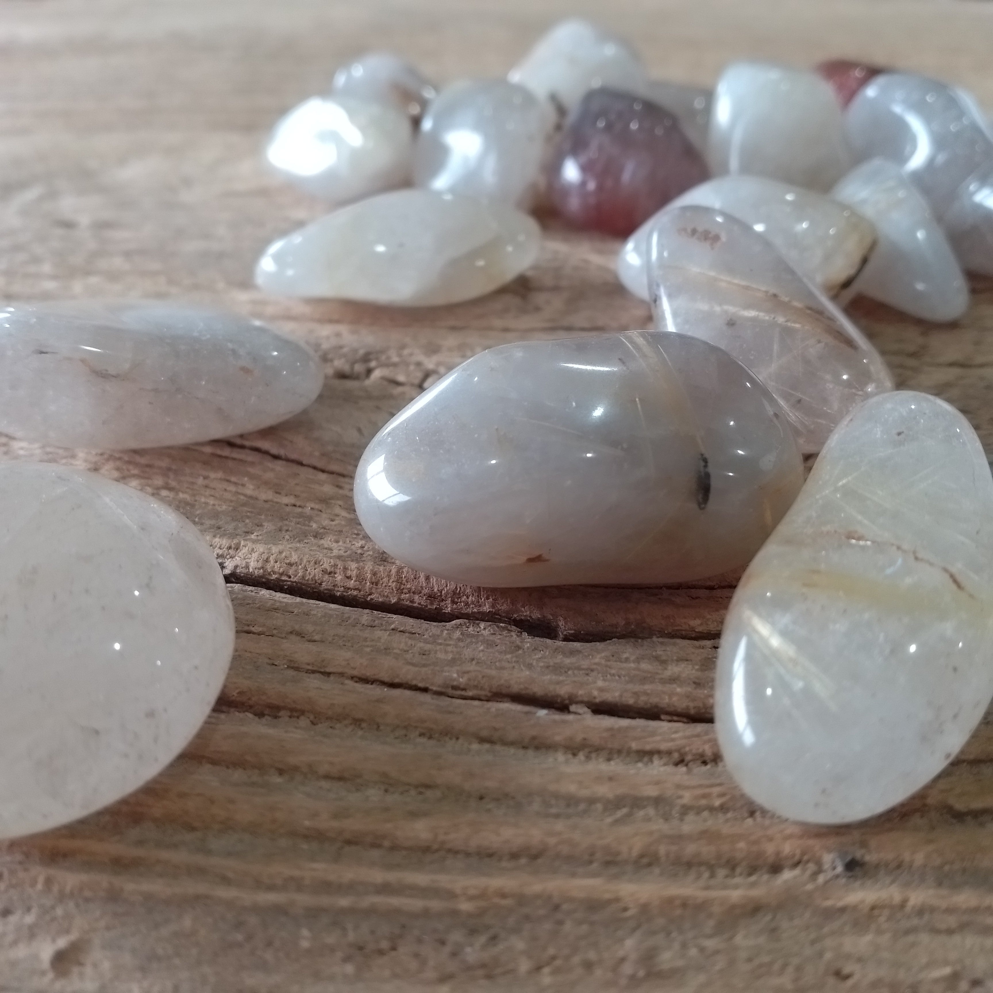 Rutilated quartz tumblestones