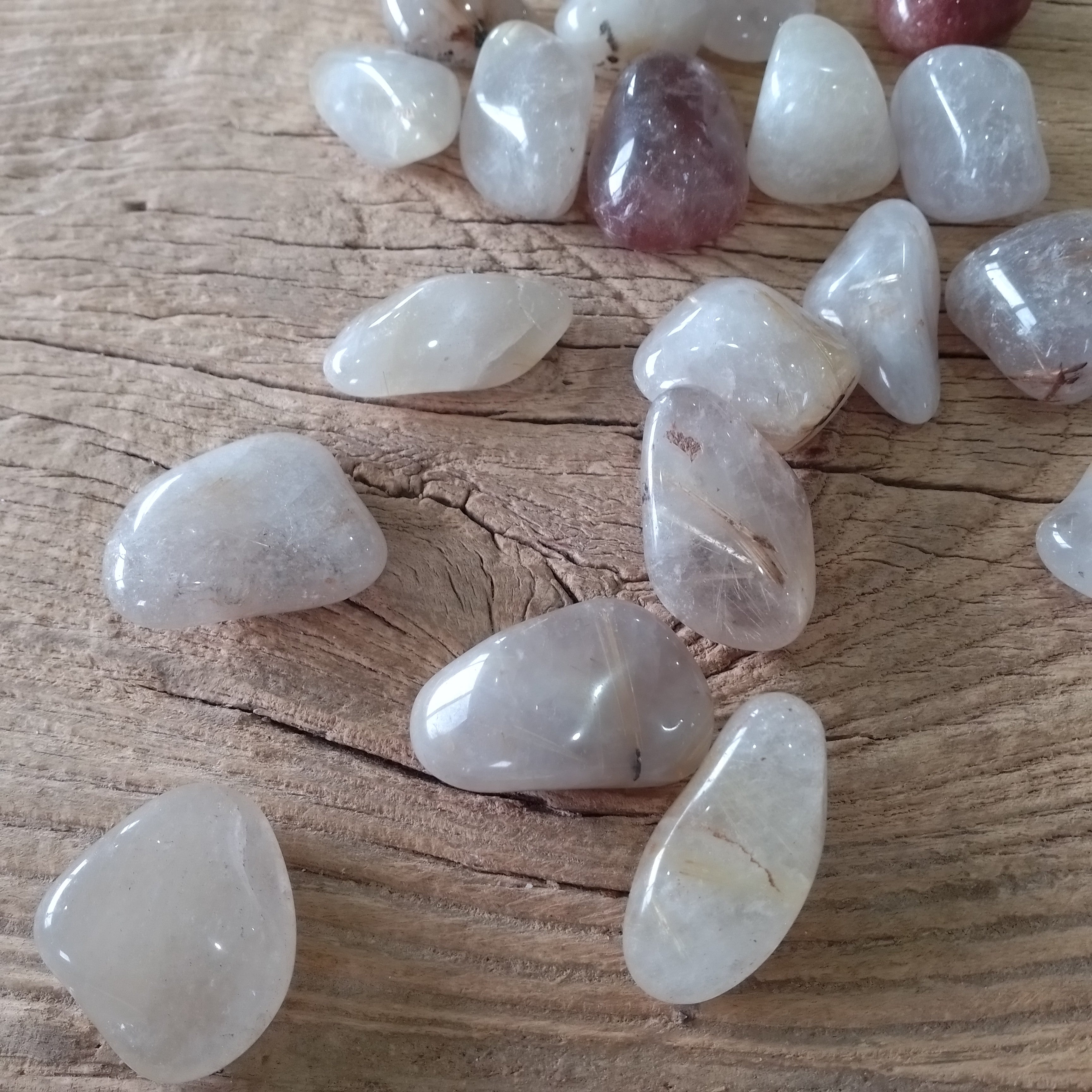 Rutilated quartz tumblestones