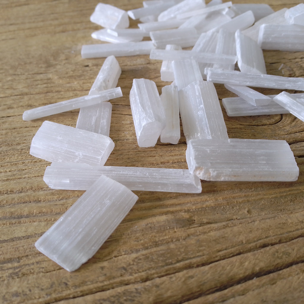 Selenite sticks small raw