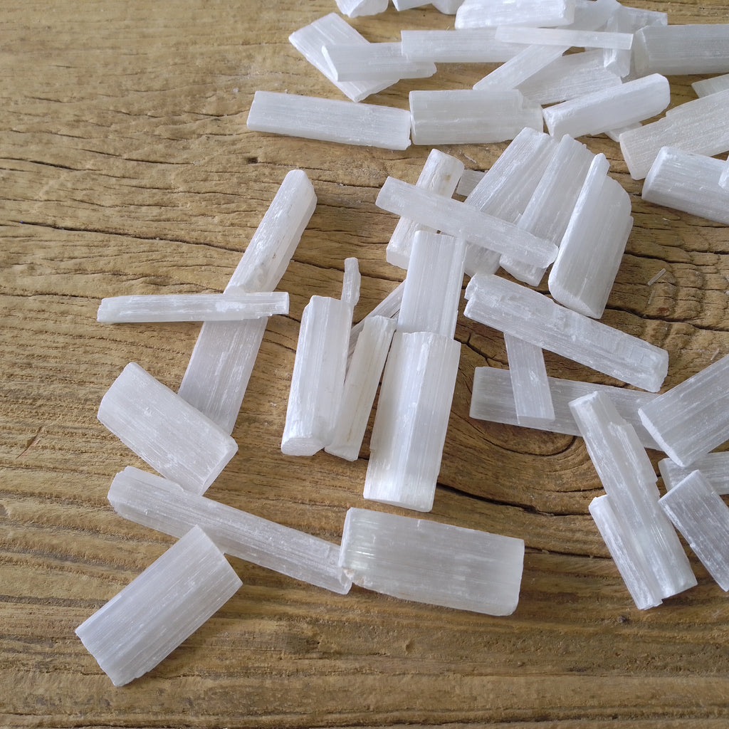 Selenite sticks small raw