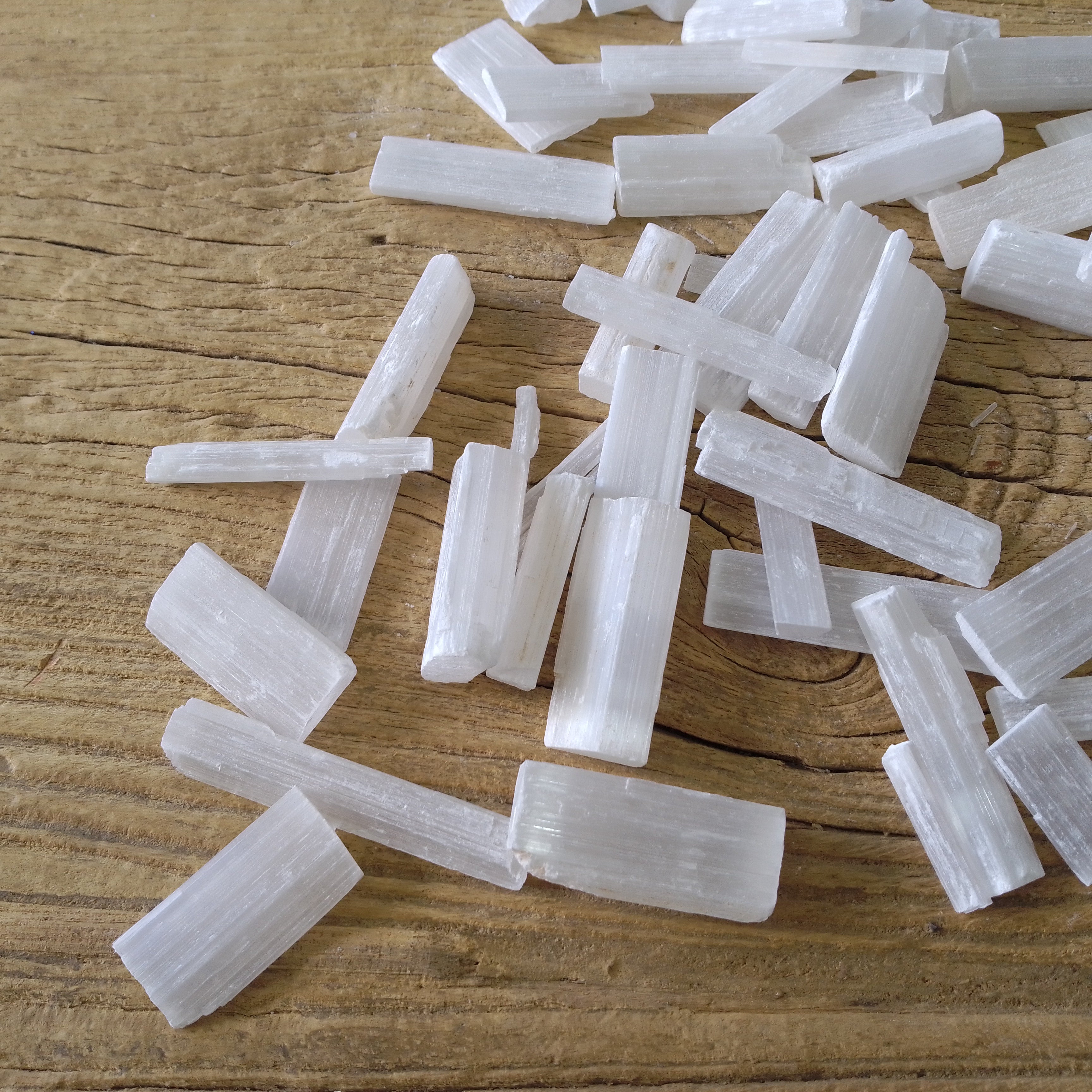 Selenite sticks small raw