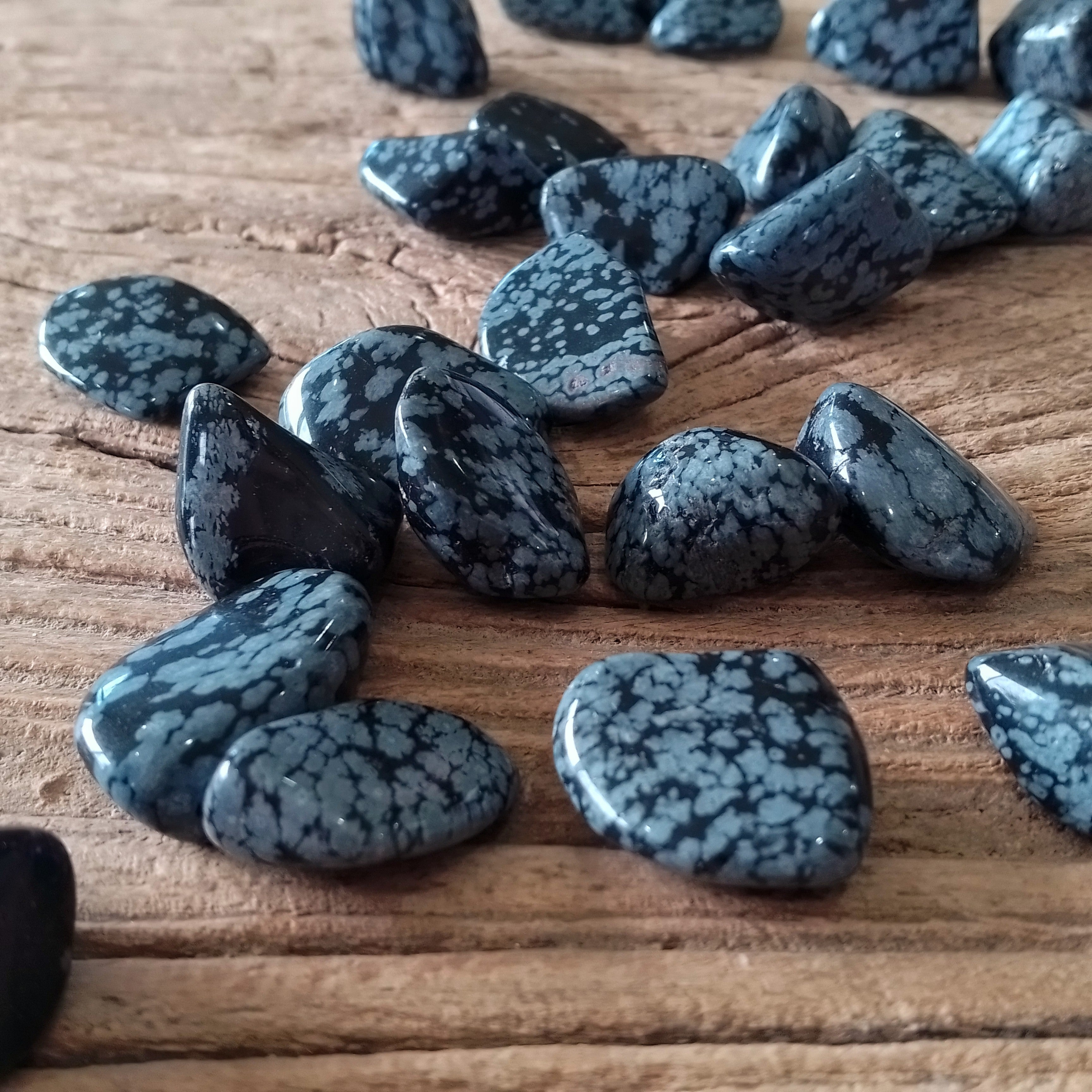 Snowflake obsidian tumblestones