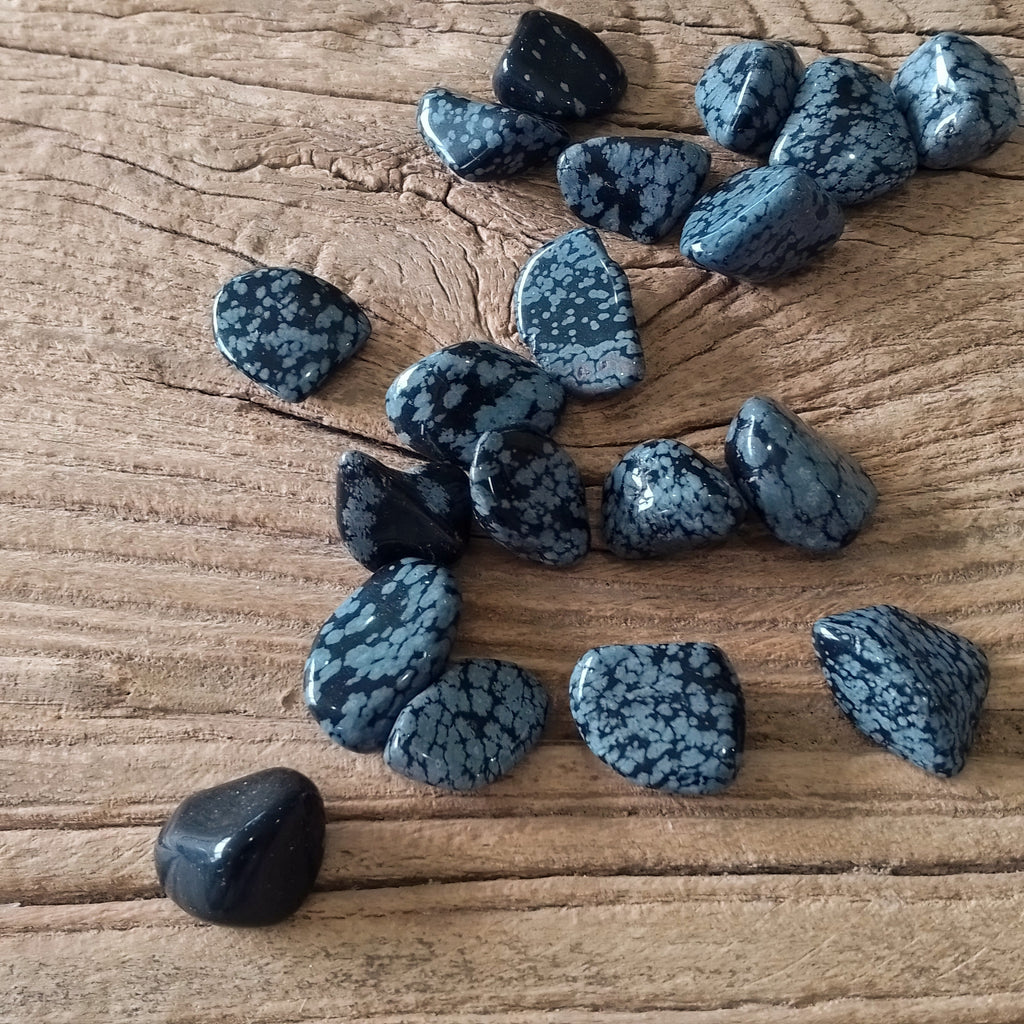 Snowflake obsidian tumblestones