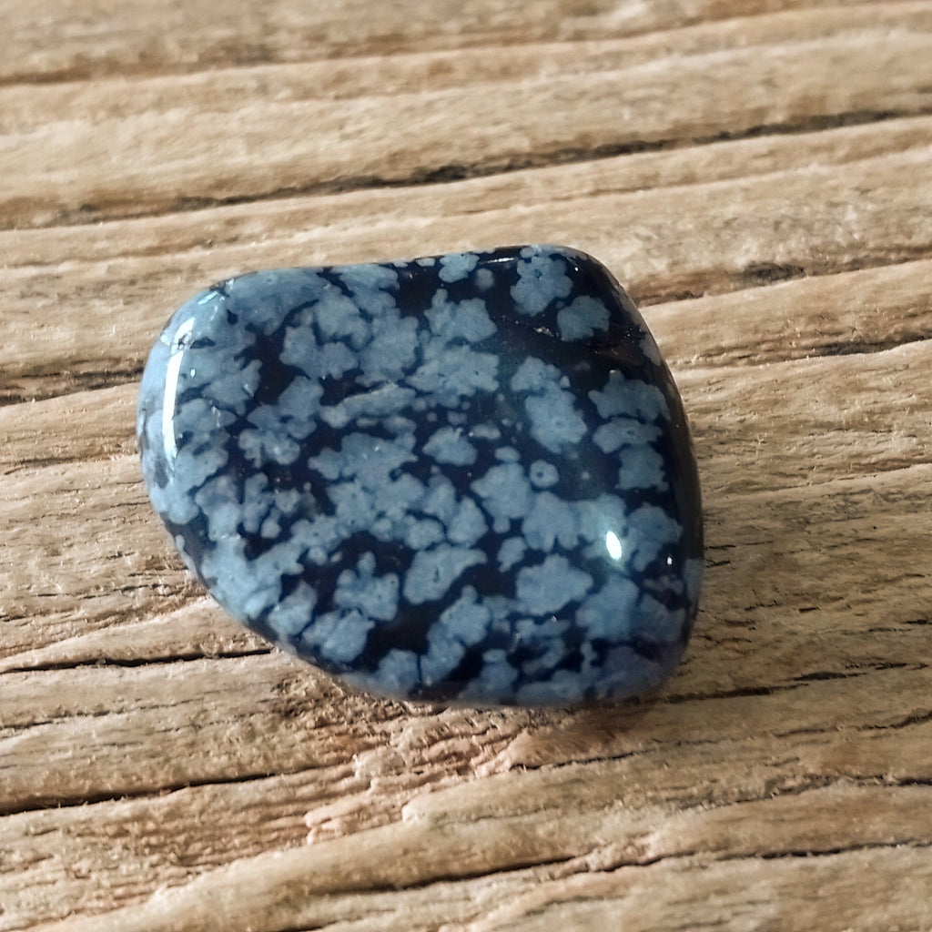 Snowflake obsidian tumblestones