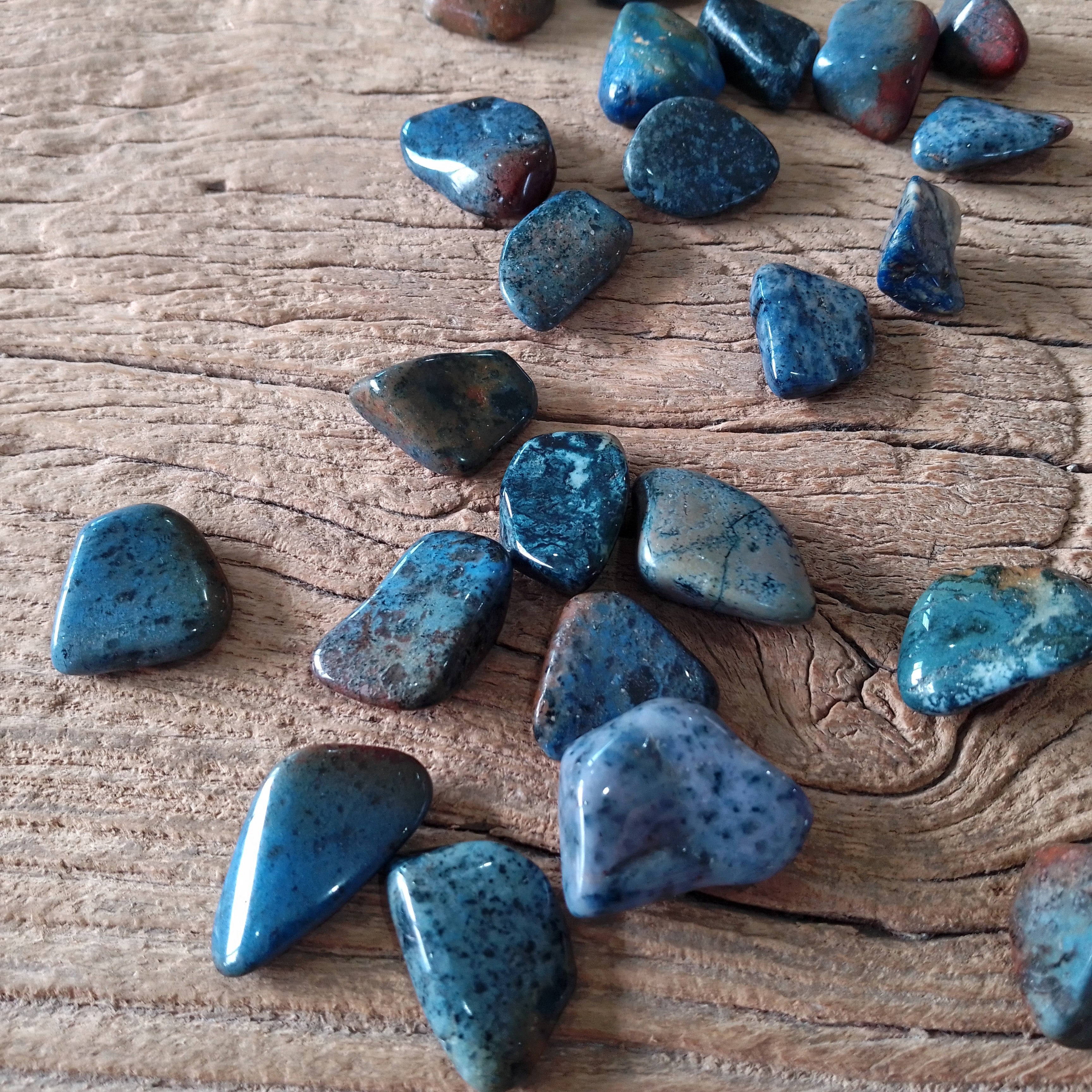 Dumortierite tumblestones