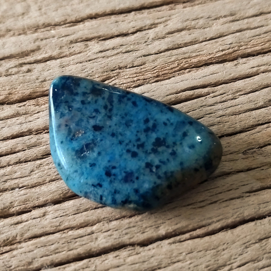 Dumortierite tumblestones