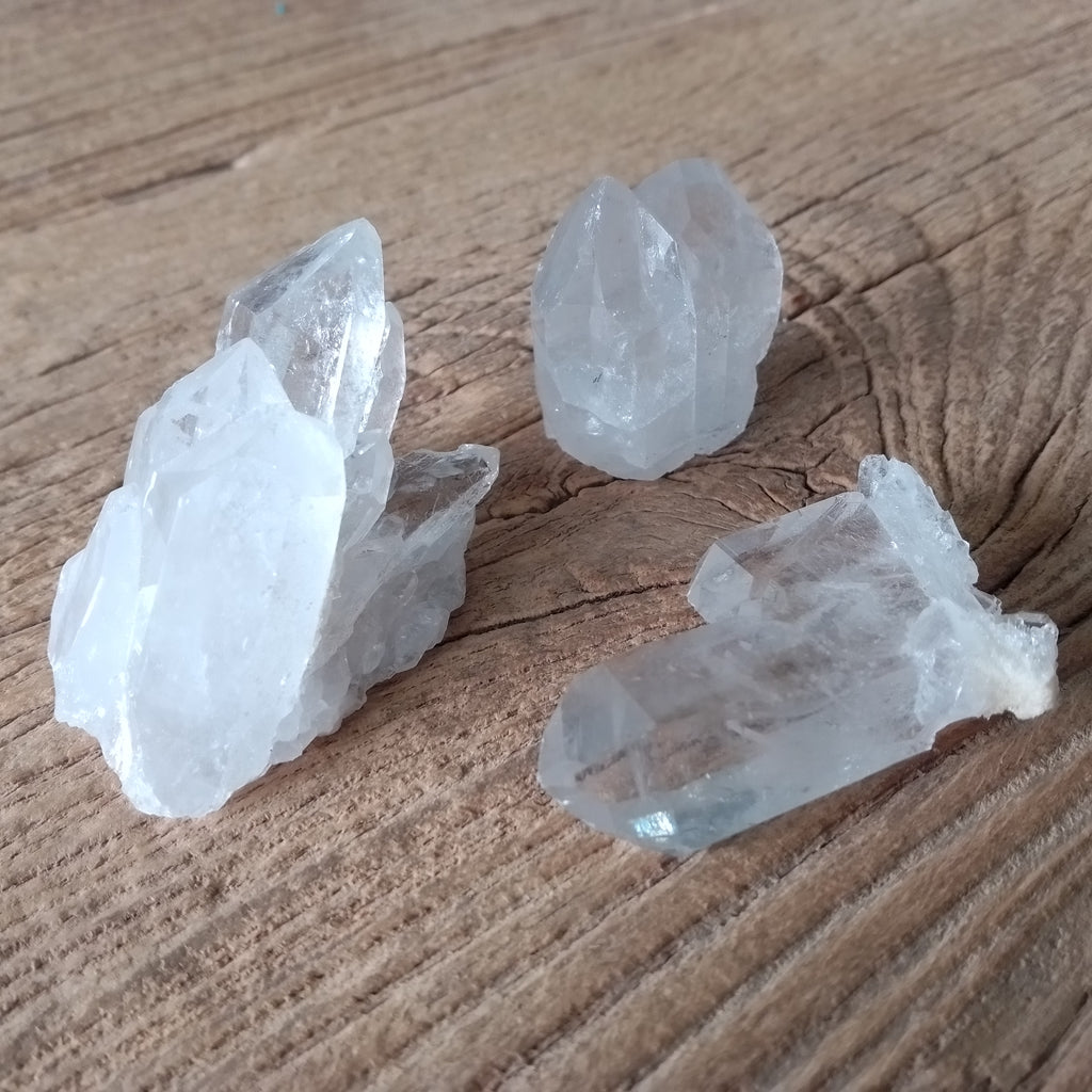 Quartz clusters small