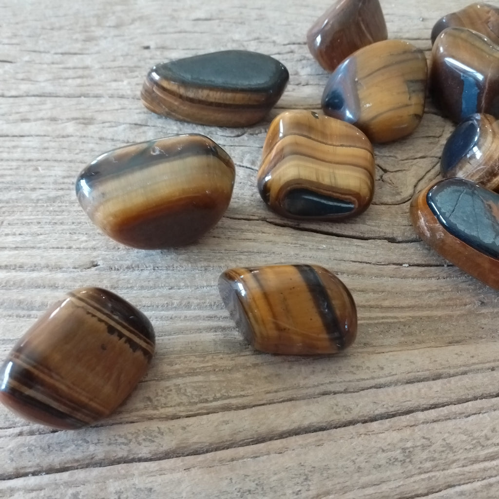 Tiger eye tumblestones